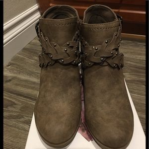 Cute studded taupe booties